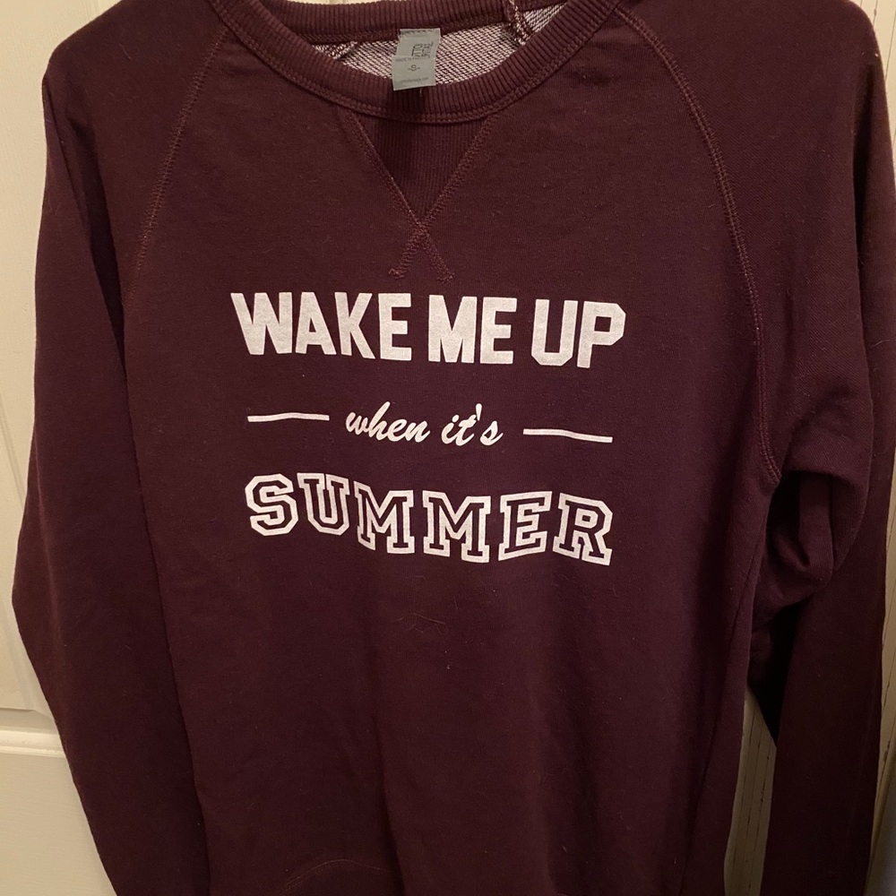 Long sleeve graphic tee